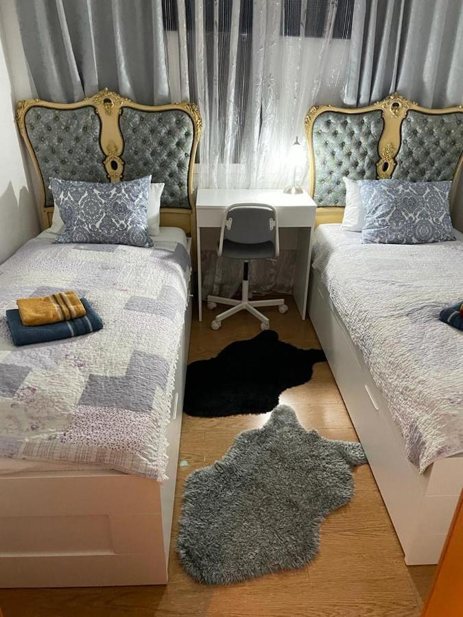 Apartamento Cozy Flat Sant Adrià de Besòs Exterior foto